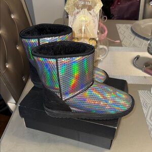 The Children's Place Holographic and Black Kids Boots